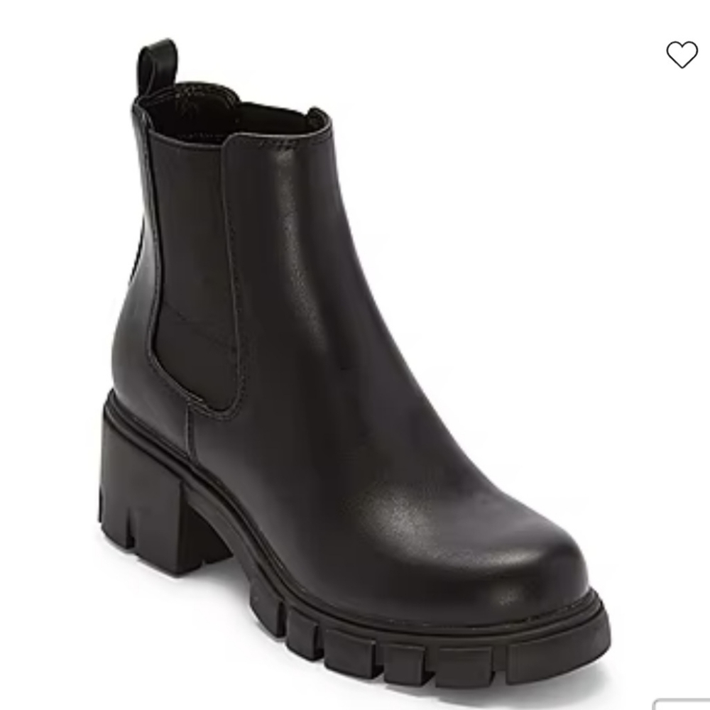Block Heel Chelsea Boots